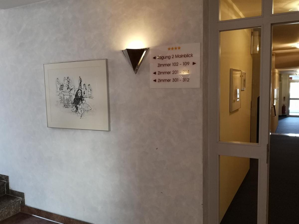 Main Hotel Eckert 3 Margetshöchheim エクステリア 写真