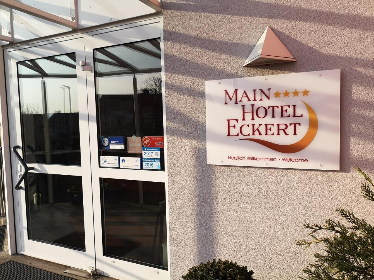 Main Hotel Eckert 3 Margetshöchheim エクステリア 写真